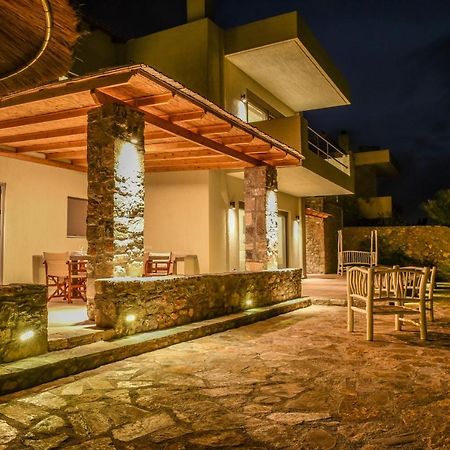 Evexia Villa Tholos  Exterior photo